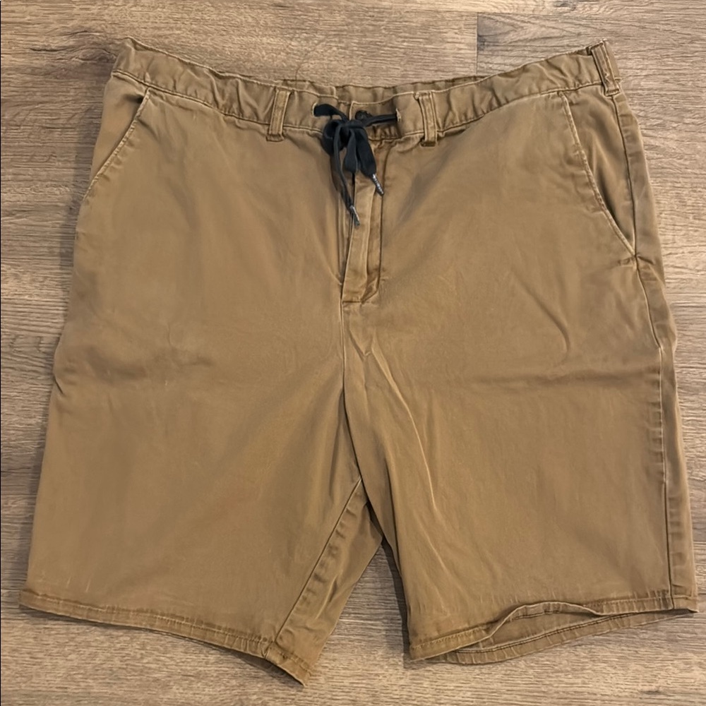 Bullhead Men's Tan Casual Shorts